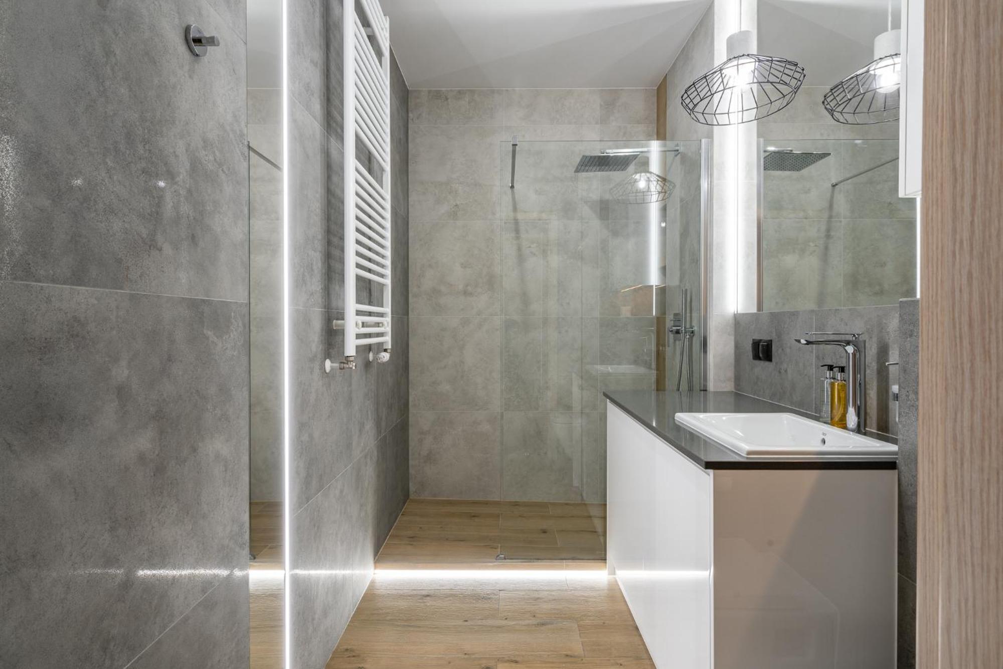 Rentplanet - Apartament Malopanewska วรอตซวาฟ ภายนอก รูปภาพ